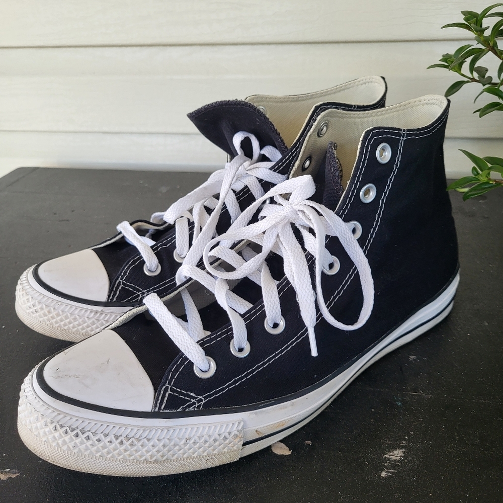 Converse Chuck Taylor All Star Hightop Sneakers